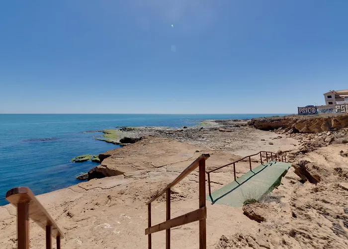 Urb Vinamar تورّيفيِخا